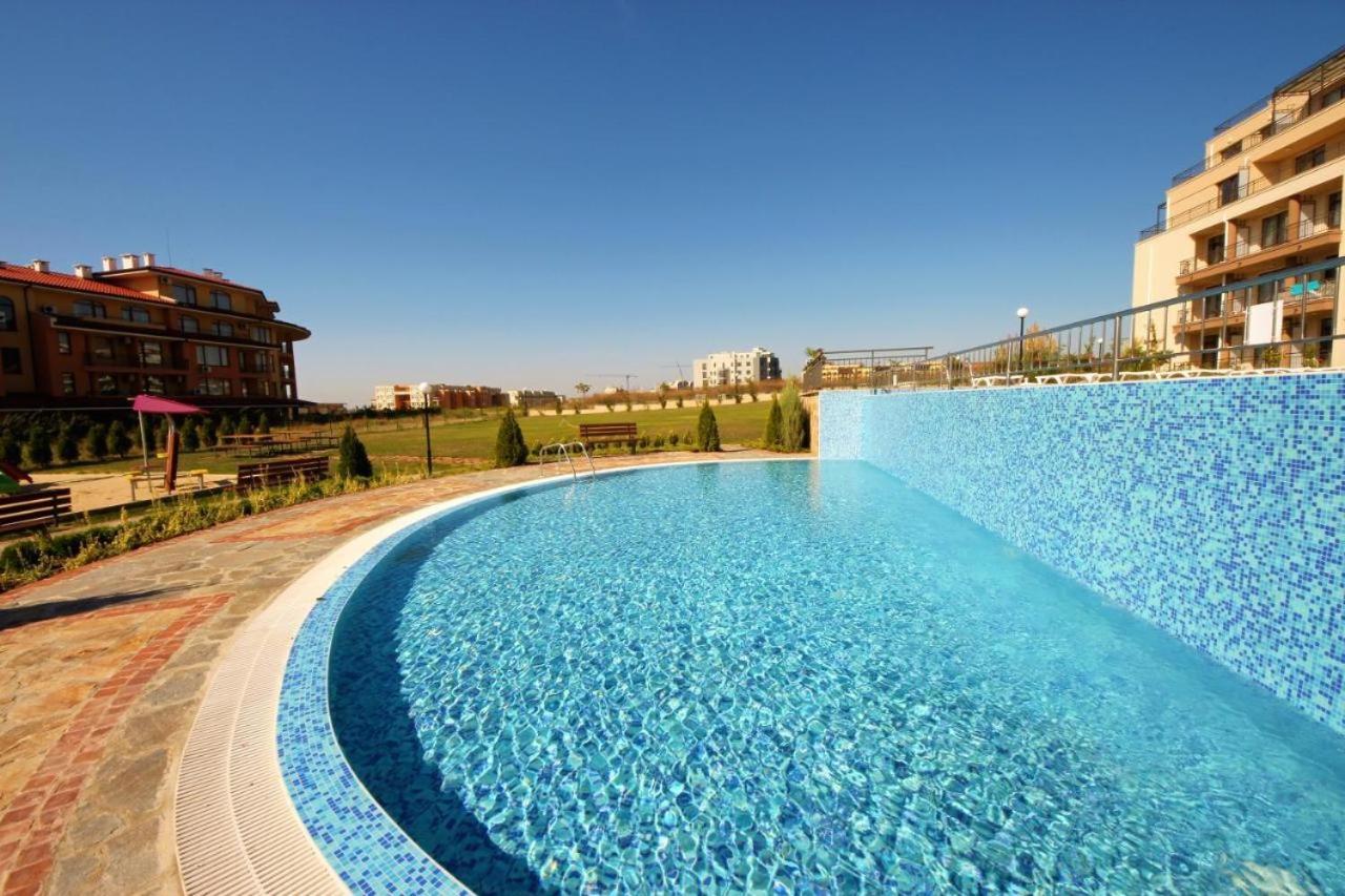 Charming Studio In Sorrento Sole Mare Sveti Vlas Exterior photo